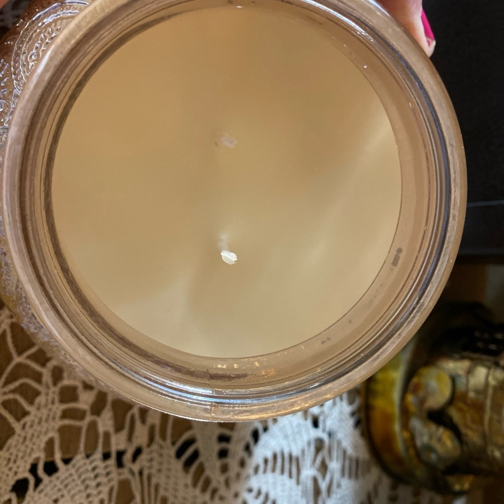 Berry Mandarin Candle Lovely Cut Glass Decorative Jar Reclose-Lid 2-Wick/14 Oz. - Picture 7 of 8